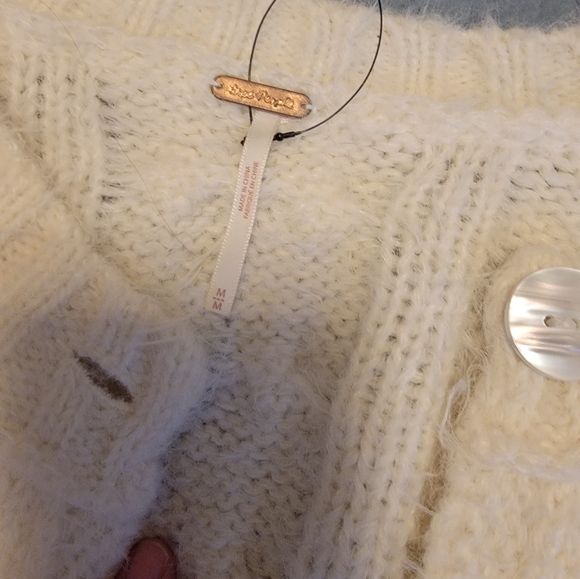 Free People cashmere sweater - Picture 5 of 7